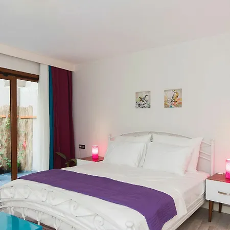 Apartmanhotel Eastncool 3*