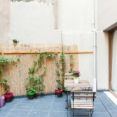 Eastncool Apartmanhotel 3*