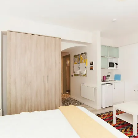 Eastncool Apartmanhotel